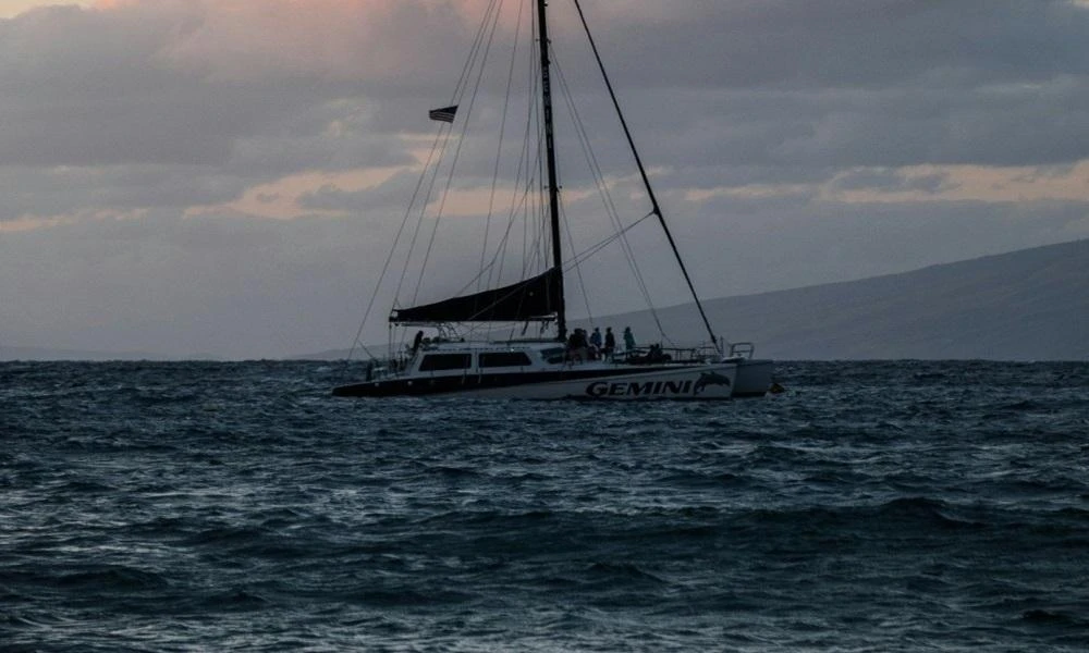 Θαλαμηγός βυθίστηκε από ανεμοστρόβιλο ανοιχτά του Παλέρμο: Διασώθηκαν 15 άτομα - Αγνοούνται 7 (βίντεο)